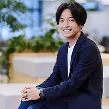 山野 智久