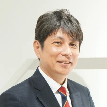 及川 智正