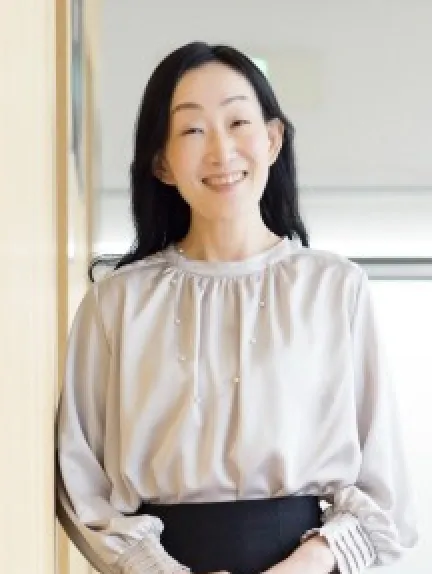 潮﨑 友紀子