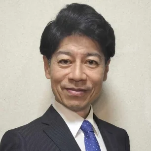 辻 隆章